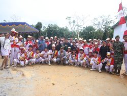 Ketua Komisi V DPR RI Lasarus Hadiri Peresmian Agrowisata Persada Nusantara di Sintang